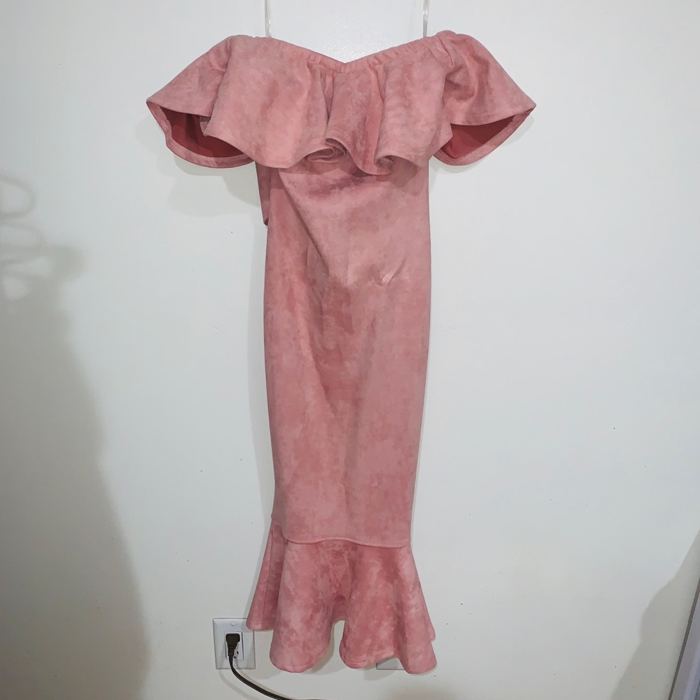 Dress - Picture 2 of 6